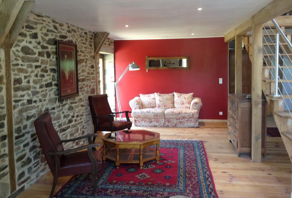 Chambres D'Hotes Le Bouleau Goutrens Экстерьер фото